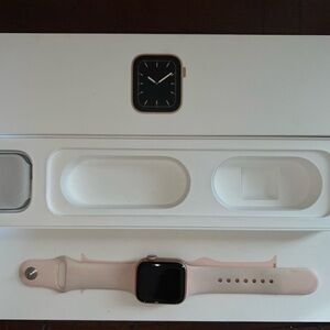 Apple Watch Series 5 GPS/cellular